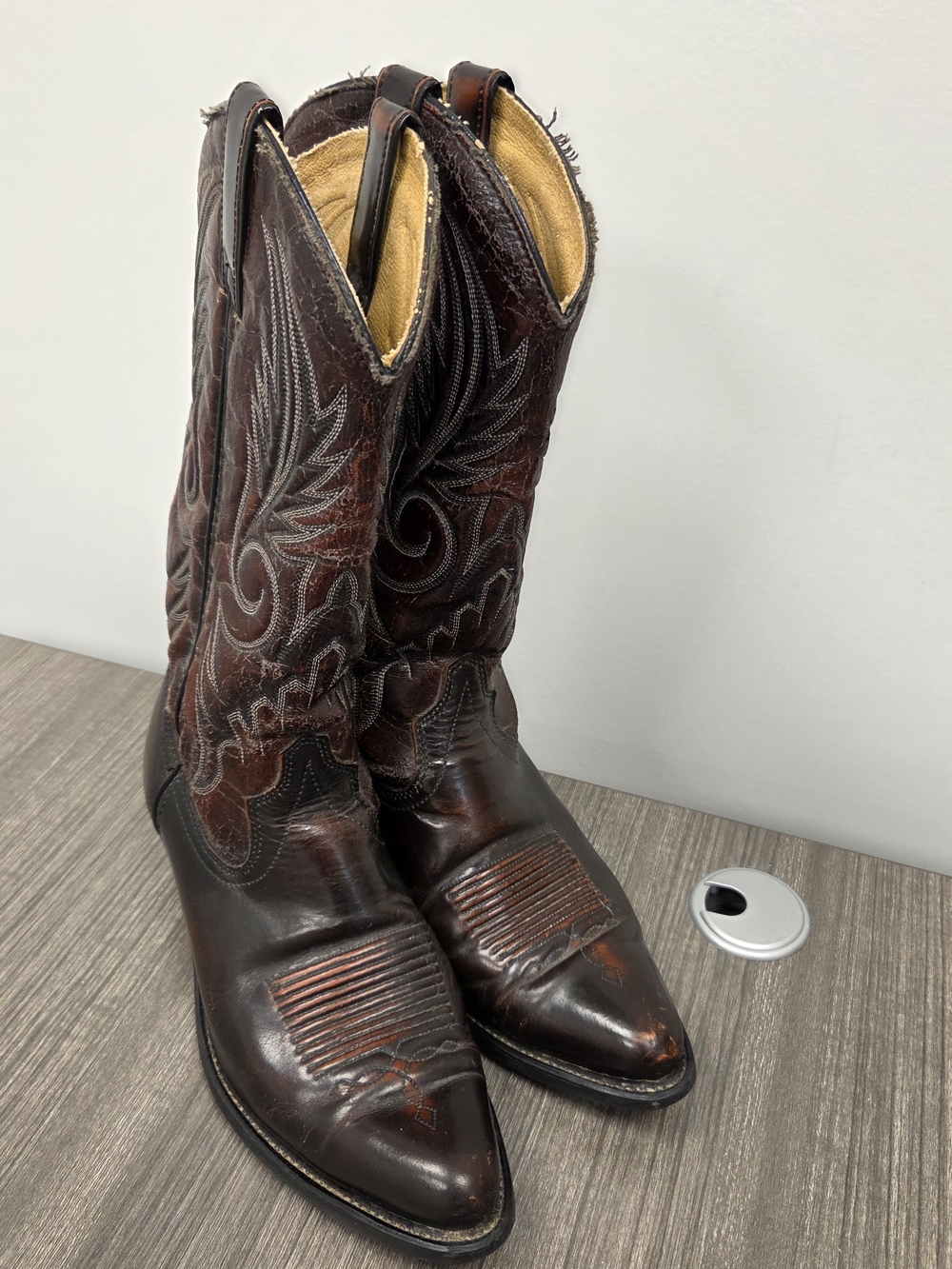 Men's Dark Brown Embroidered Western Cowboy Boots